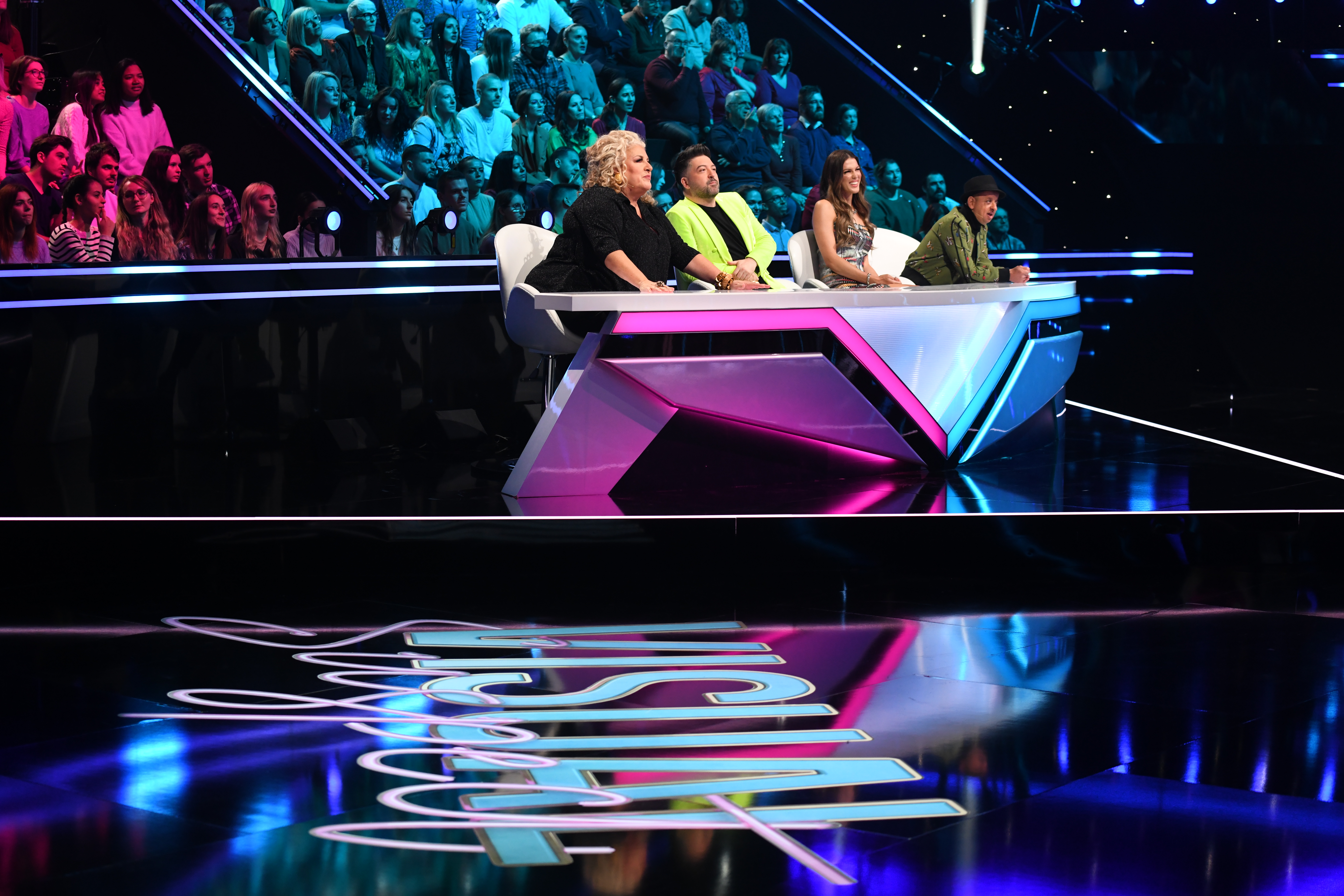 Image émission Visual Suspect TF1 présenté par Arthur Paris Brest Castings